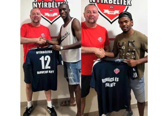 Ibrahima Sidibe és Luis Ramos Tripsánszki Jánossal, a Nyírbéltek KSE szakmai vezetőjével.