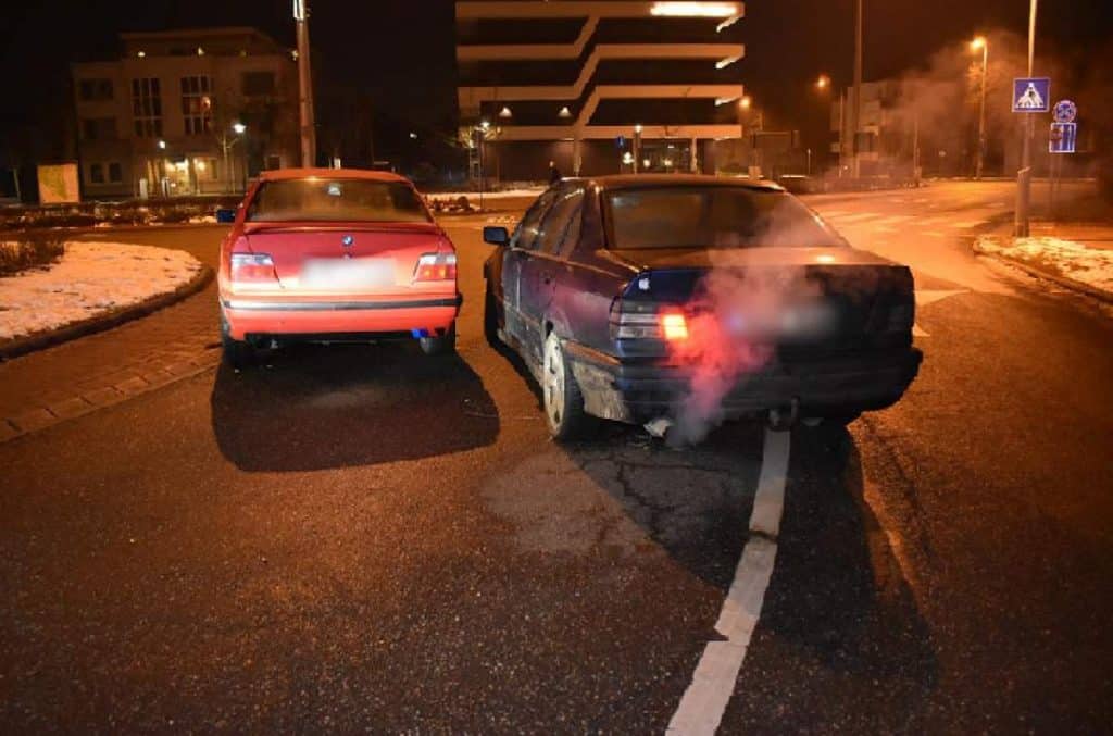 Tárgyalást tartottak a volt barátnőjét BMW-vel üldöző férfi ügyében