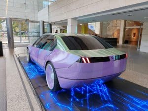Debrecenben megtekinthető a BMW I Vision Dee Neue Klasse tanulmányautó