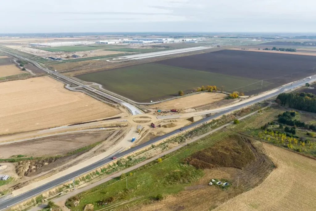 Hamarabb, még idén elkészülhet a 33-as főút 2x2 sávosítása