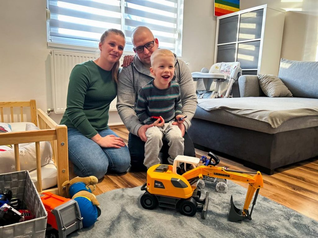 Egy család egy beteg gyermekkel, aki Duchenne-féle izomdystrophiaval küzd