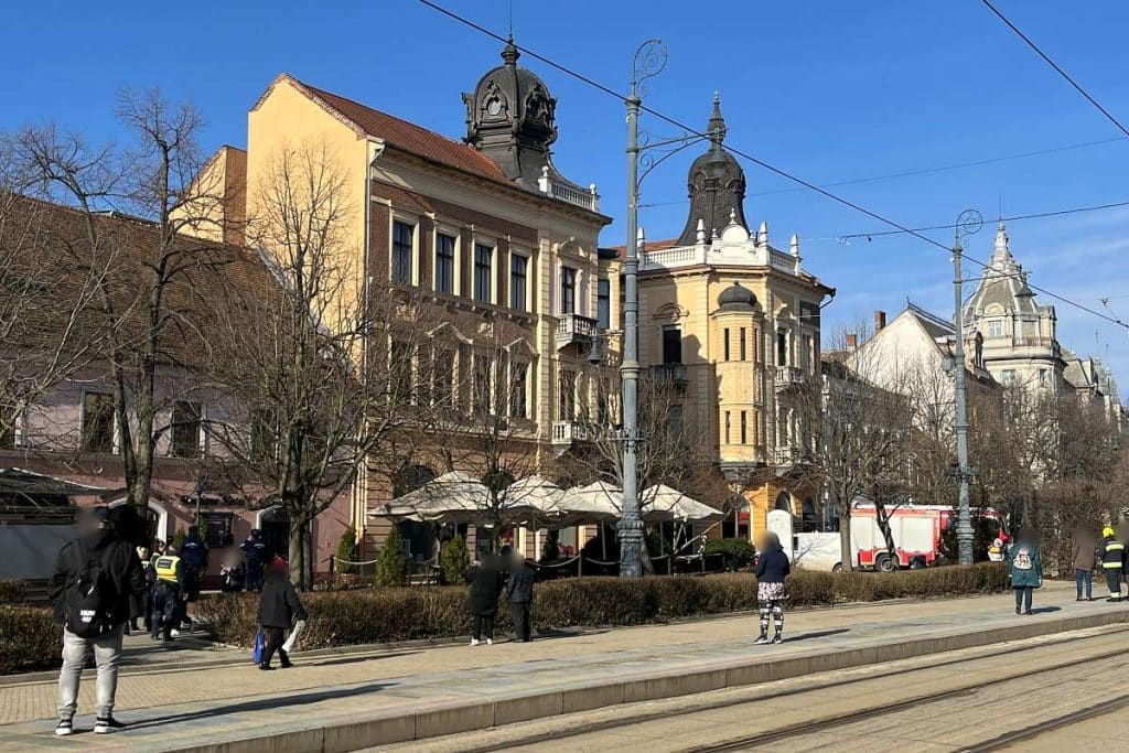 Leomlott egy tűzfal a belvárosban